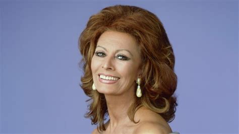 Sophia Loren: ultime notizie, chi è, età, biografia 